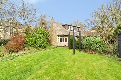 4 bedroom detached house for sale, New Street, Farsley, PUDSEY
