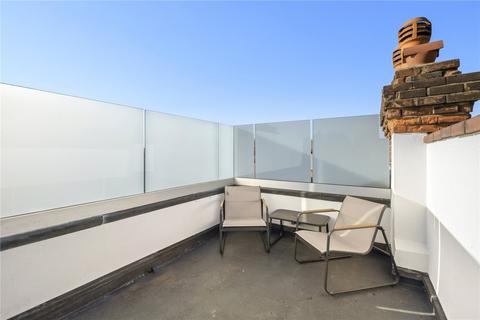 3 bedroom terraced house for sale, Wakehurst Road, London, SW11