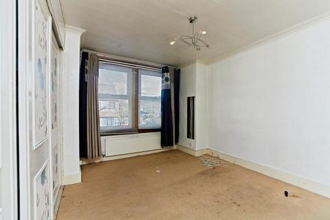 undefined, Kitchener Road, Thornton Heath, CR7