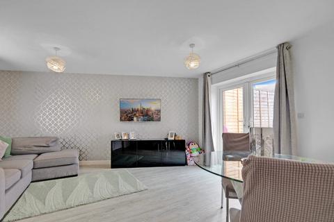 undefined, School Avenue, Laindon, Essex, SS15