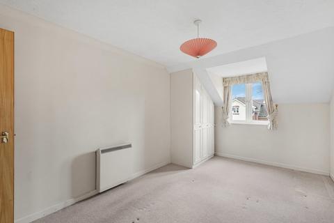 2 bedroom penthouse for sale, Ackender Road, Alton, Hampshire, GU34
