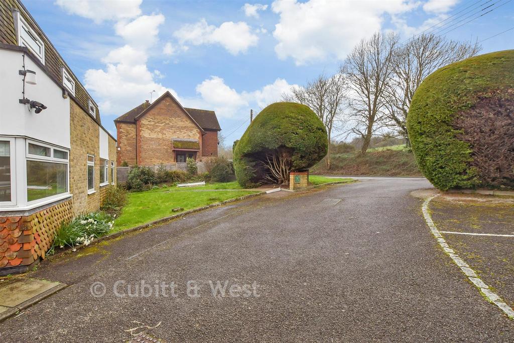 Driveway/Parking