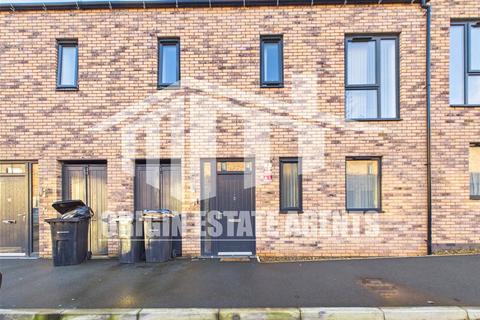 3 bedroom terraced house to rent, Bird Close, Balsall Heath B12