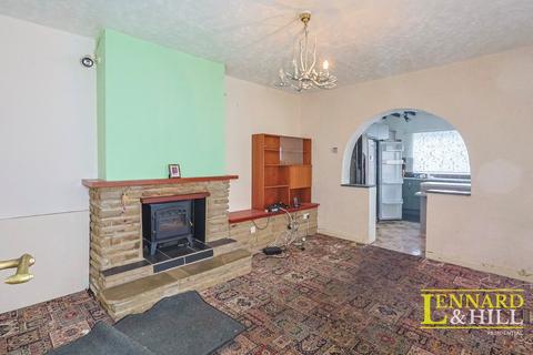 2 bedroom semi-detached house for sale, Long Lane, Grays RM16