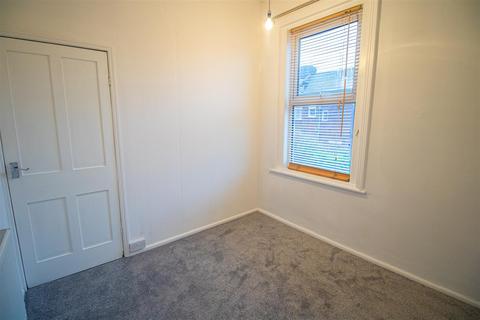2 bedroom terraced house to rent, 2-Bed Terraced House to Let on Henderson Street, Preston