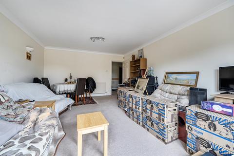 2 bedroom apartment for sale, The Ridgeway, Enfield