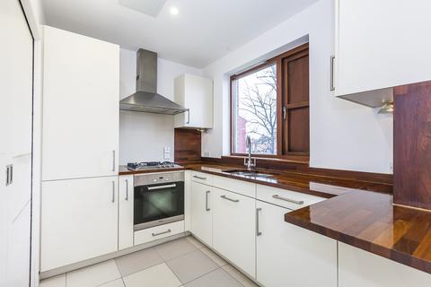 undefined, Highbury Crescent London N5
