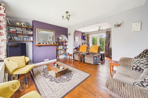 3 bedroom semi-detached house for sale, Malleson Place, East Carleton, Norwich