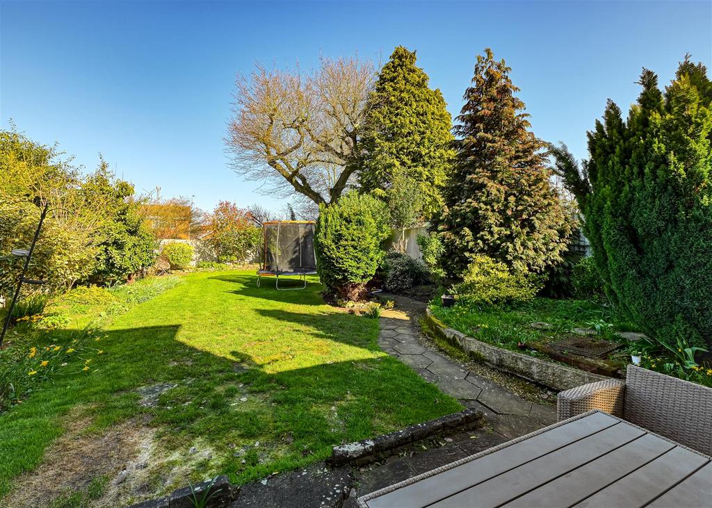 6 Queens Gardens-4.jpg