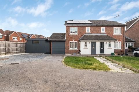 4 bedroom semi-detached house for sale, Beale Street, Burgess Hill, West Sussex, RH15