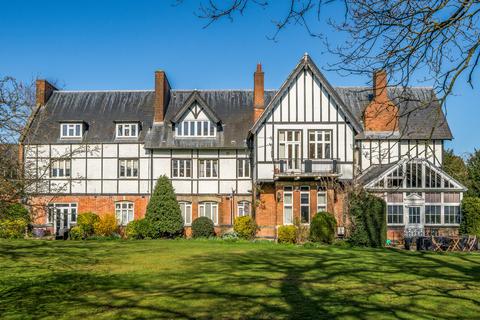 2 bedroom maisonette for sale, Bickley Park Road, Bromley, BR1