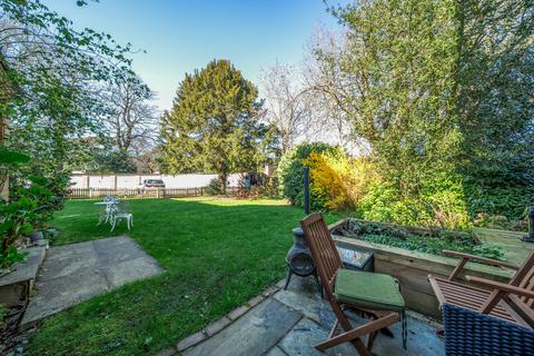2 bedroom maisonette for sale, Bickley Park Road, Bromley, BR1