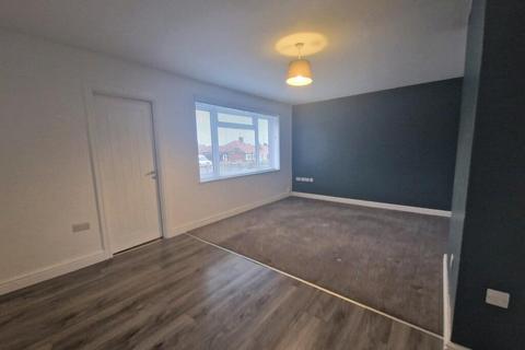 3 bedroom semi-detached house for sale, Pinewood Gardens, Gateshead, NE11