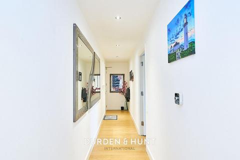 undefined, The Broadway, Loughton, IG10