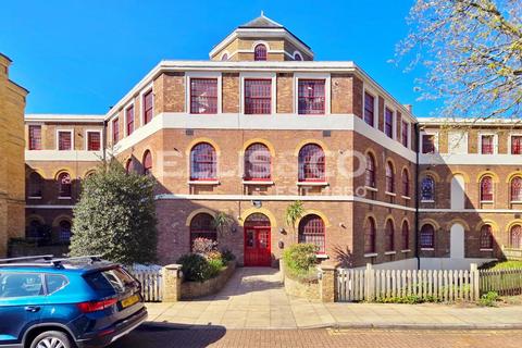 undefined, West Park Road, Southall, UB2