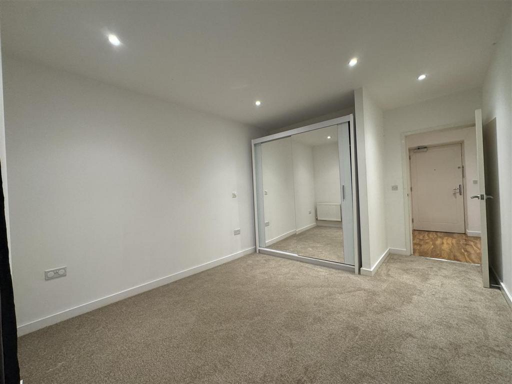 Amenities: