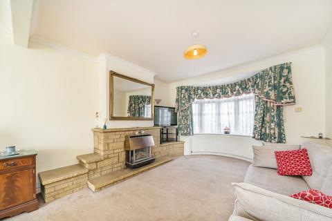 3 bedroom terraced house for sale, Hatherop Road, Hampton TW12