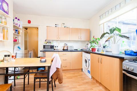 undefined, Margaret Road, London N16
