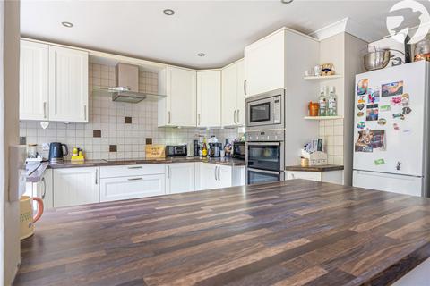 4 bedroom detached house for sale, Claremont Road, Hextable, Kent, BR8