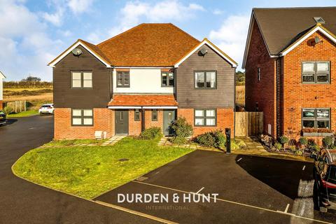 undefined, Meadow View, Nazeing, EN9