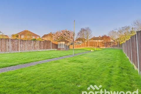 undefined, Kingsnorth Road, Kingsnorth, Ashford, TN23