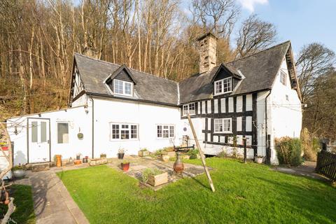 undefined, Chirk, Wrexham, LL14