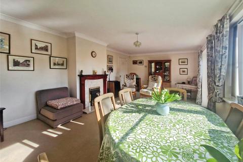 2 bedroom bungalow for sale, Ringers Close, Wymondham, Norfolk, NR18