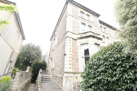 2 bedroom apartment to rent, Apsley Road, Somerset BS8