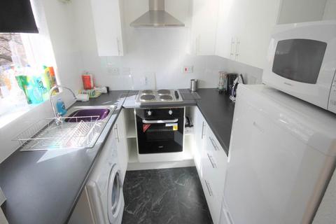 1 bedroom flat to rent, Greenacre Gardens, Walthamstow, London