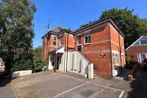 3 bedroom ground floor flat for sale, Drury Road, ALUM CHINE, BH4
