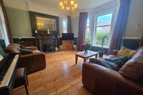 3 bedroom ground floor flat for sale, Drury Road, ALUM CHINE, BH4