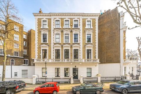 2 bedroom flat to rent, Linden Gardens, London W2