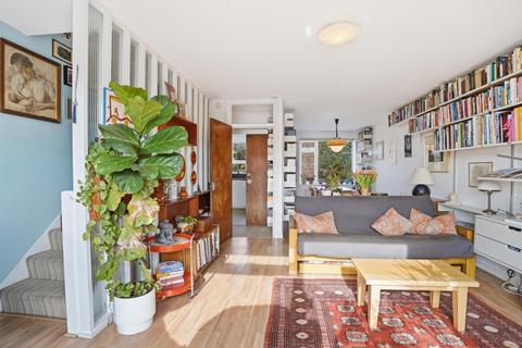 4 bedroom terraced house for sale, Hollman Gardens, London, SW16