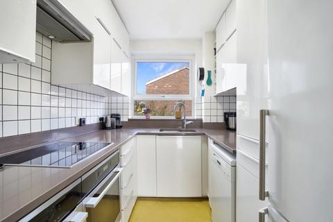 4 bedroom terraced house for sale, Hollman Gardens, London, SW16
