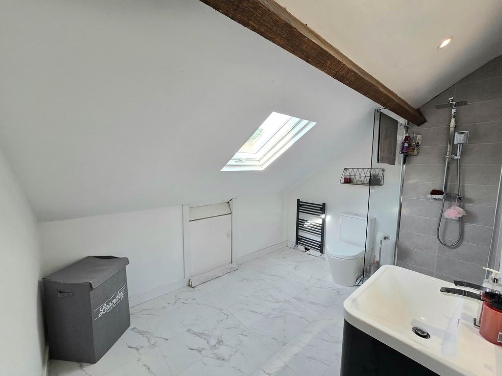 Attic en suite