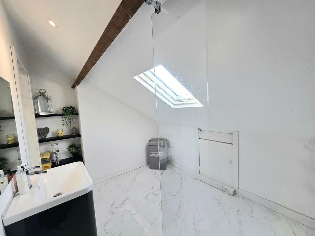 Attic en suite