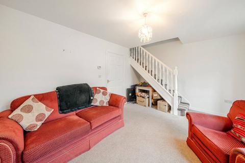 2 bedroom semi-detached house to rent, Persimmon Gardens, Gloucestershire GL51