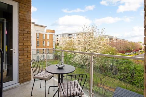 undefined, Melliss Avenue Richmond TW9