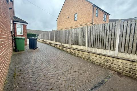 undefined, White Lee Road, Batley