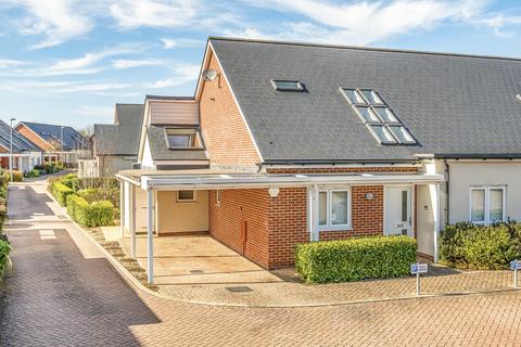 3 bedroom chalet for sale, Oak Rise, Hawkinge, CT18