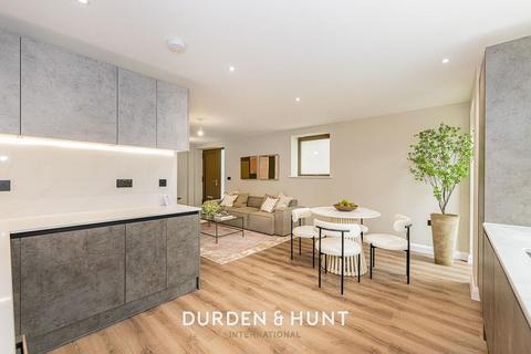 2 bedroom apartment for sale, Sylvan Road, Wanstead E11