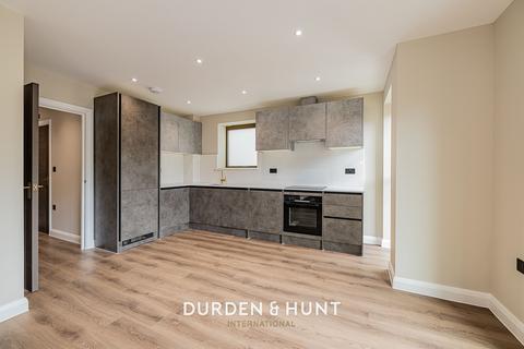 2 bedroom apartment for sale, Sylvan Road, Wanstead E11