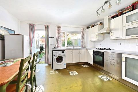 undefined, Green Park, Staines-upon-Thames, Surrey, TW18 4YJ