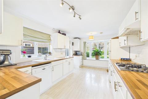 4 bedroom detached house for sale, Peterhouse Close, Owlsmoor, Sandhurst, Berkshire, GU47