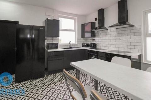 6 bedroom house share to rent, Larkdale Street