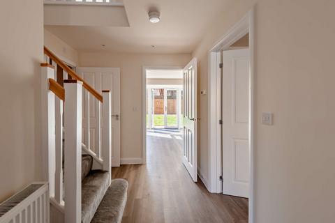 undefined, Wallace Way, Cambridge, Cambridgeshire