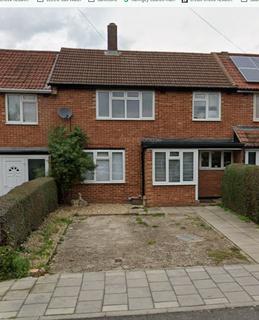 undefined, Arliss Way, Northolt, UB5