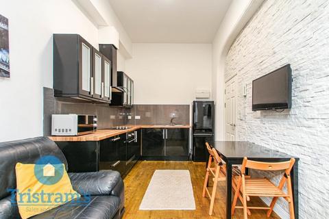2 bedroom house share to rent, Church Street