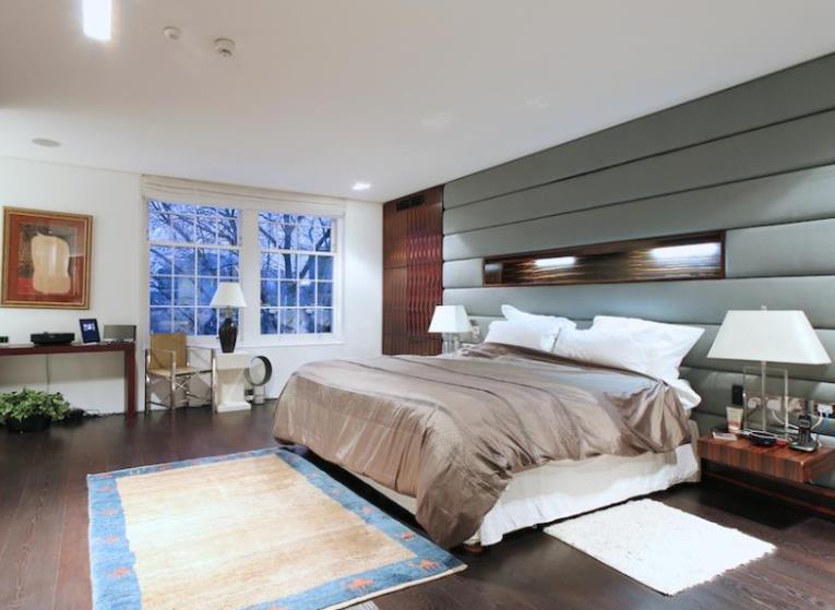 LJd Lk Sym5keas QF-Rn N9 Jg.png