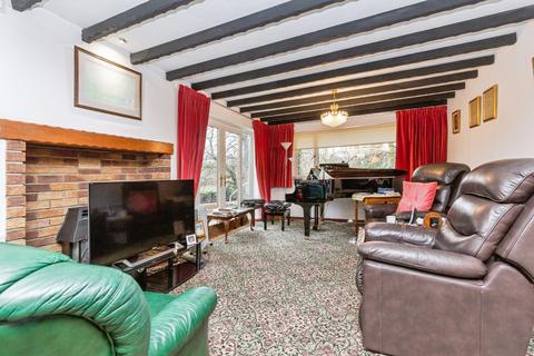 4 bedroom bungalow for sale, Edwin Street, HOUGHTON LE SPRING, Tyne and Wear, DH5